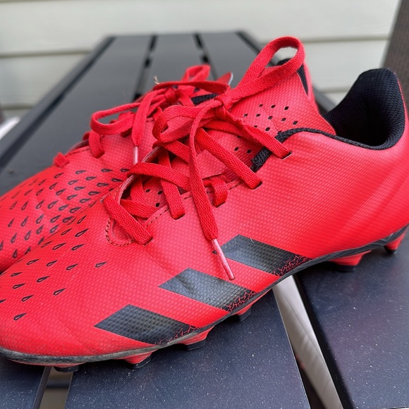 Red & black Adidas Predator Soccer Cleats - Picture 3 of 7